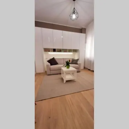 Cenisio Boutique Apartamento Milão